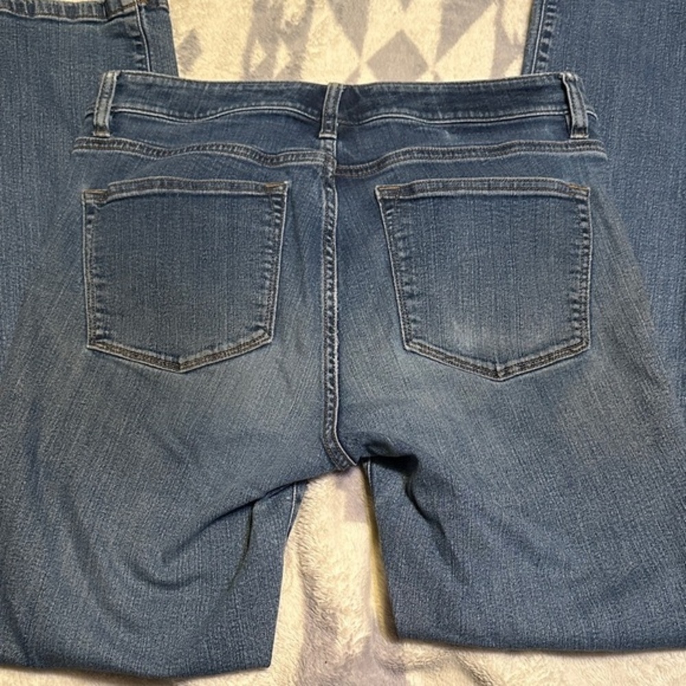 638.  Lauren Ralph Lauren Women's Classic light Blue Skinny Jeanssize 6